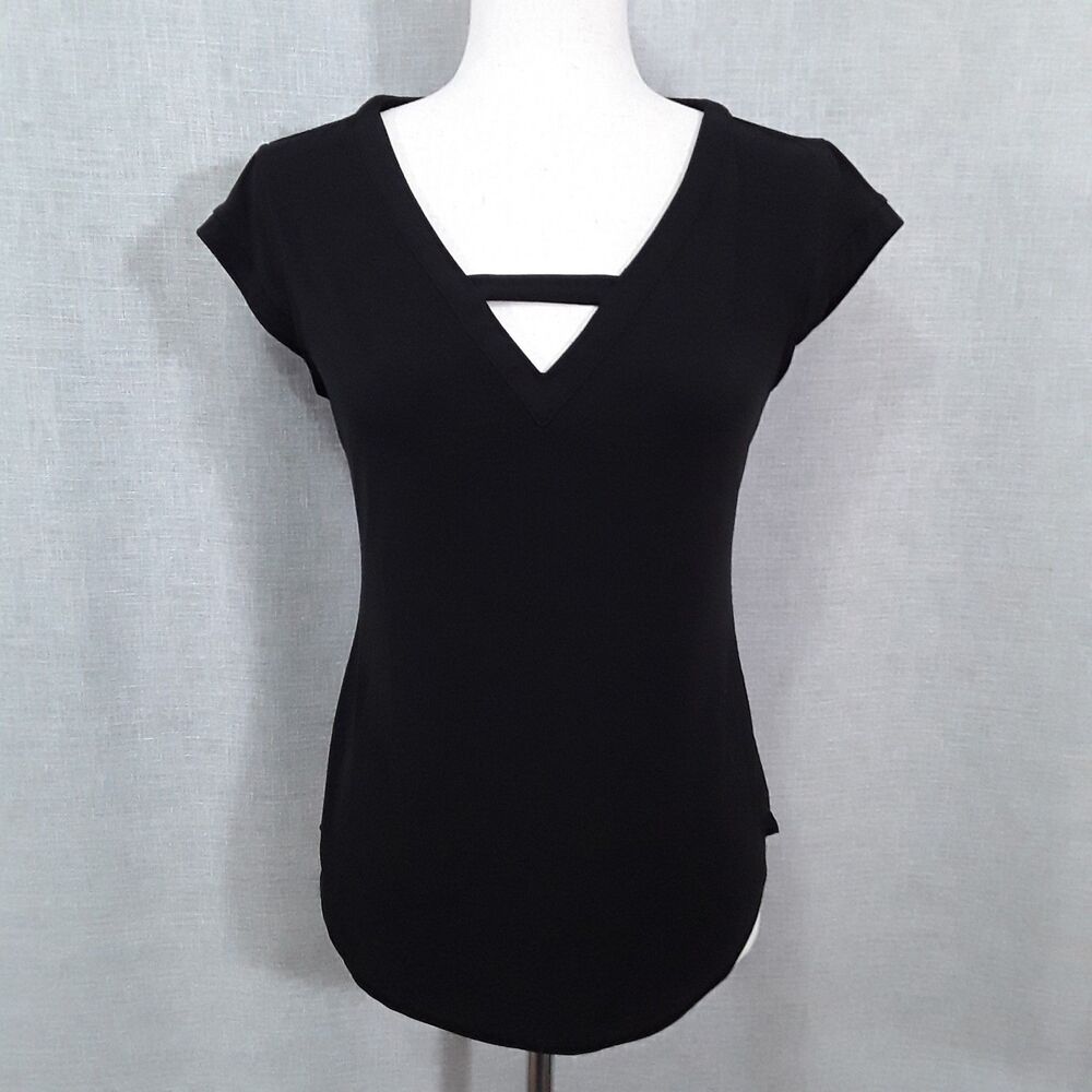 7th Avenue Size X-Small Top Solid Black Keyhole Neckline Cap Sleeves Stretch - Picture 3 of 9
